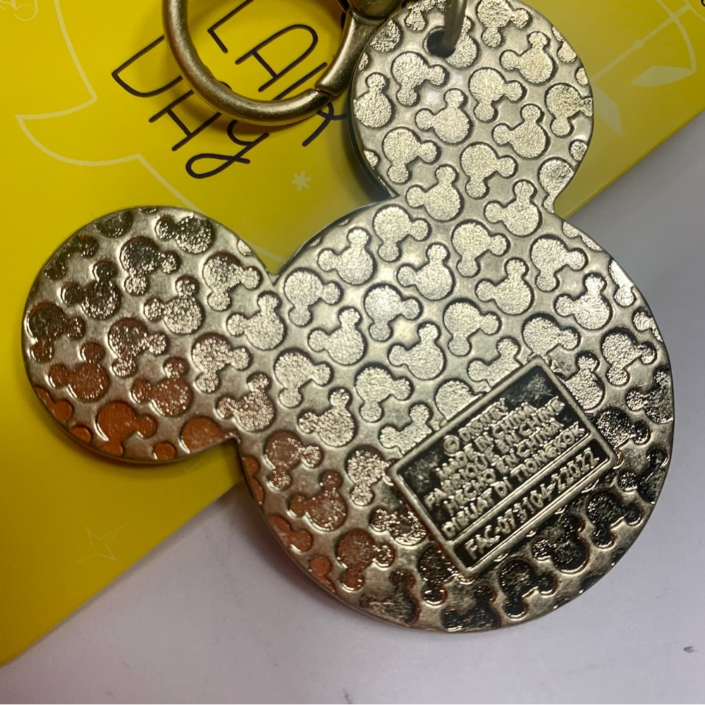 NWT. Disney Flair Mickey Mouse Keychain or bag charm. - Picture 4 of 8